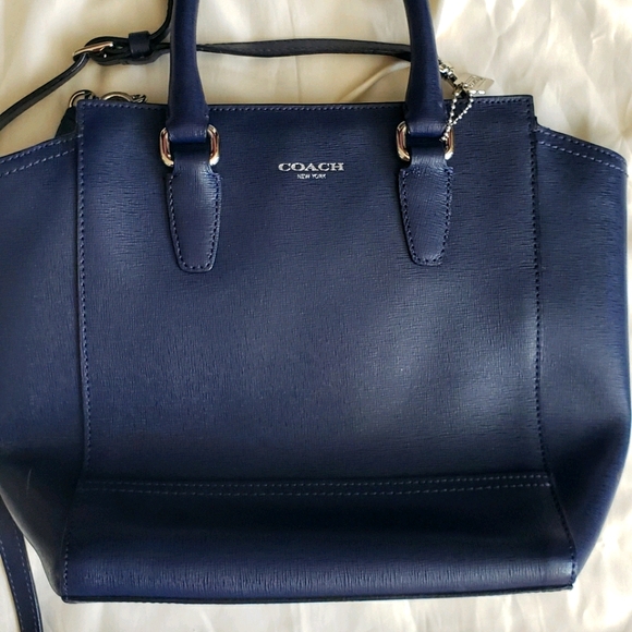 Almost new coach handbag - Picture 1 of 5